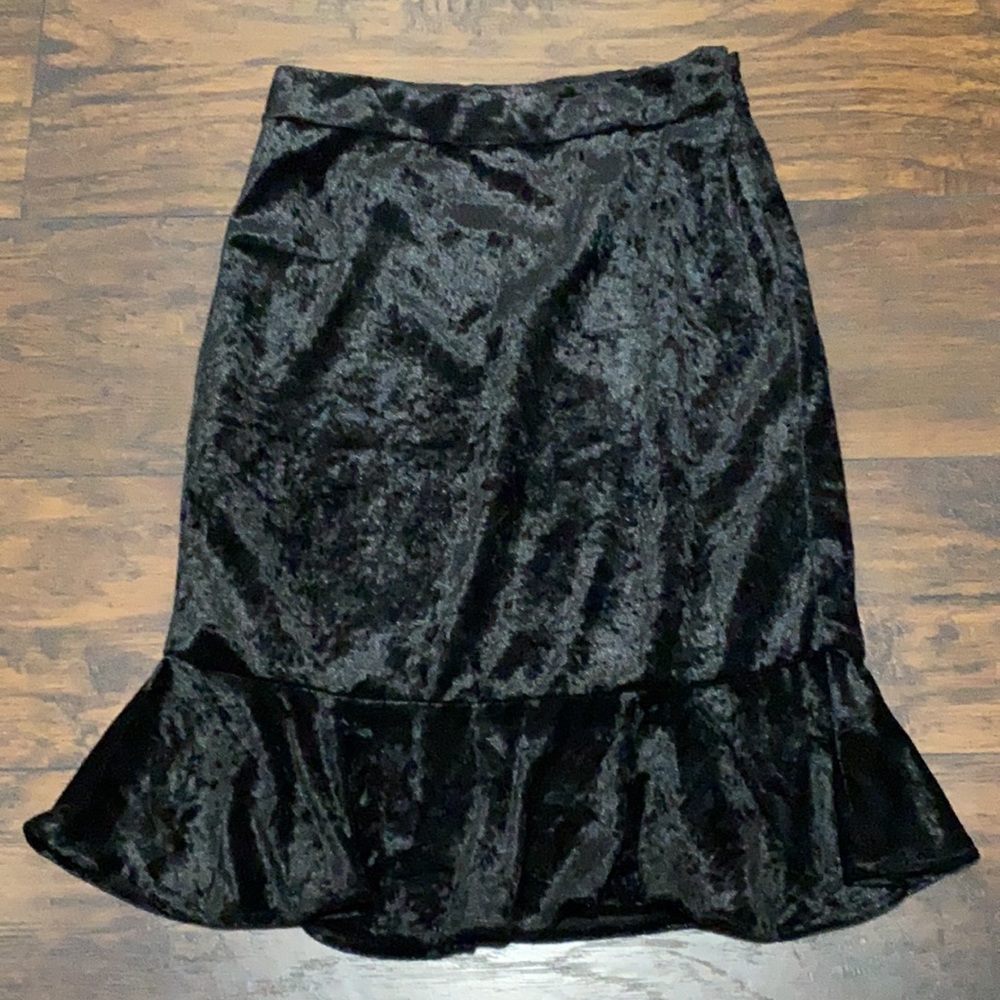 The Limited crushed velvet like slip pencil flounce skirt